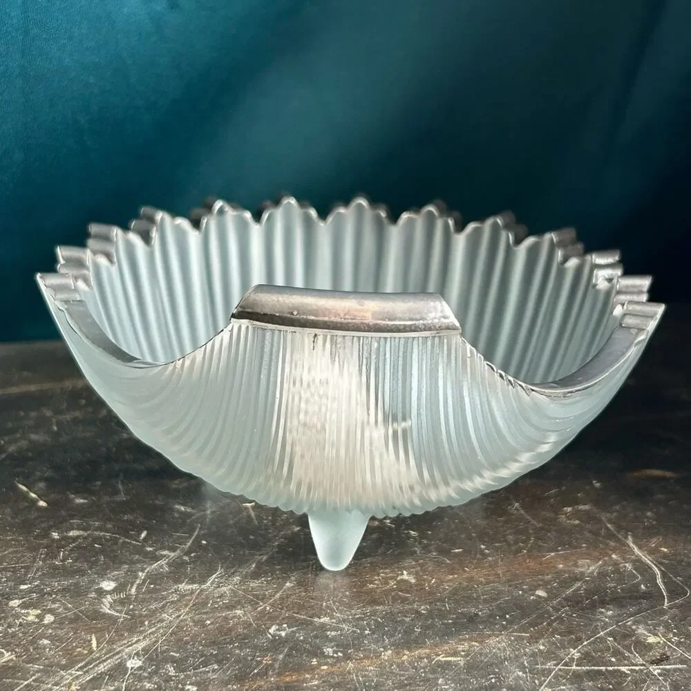 Vintage Westmoreland Frosted Glass Seashell Silver Gilt Sailboat Candy Dish